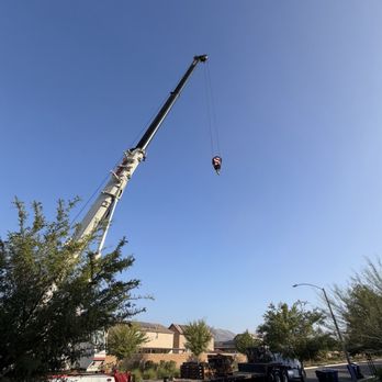 Redline Crane - Crane is ready to go - Crane Services Near Me - Los Angeles, California Redline Crane - Crane is ready to go - Crane Services Near Me - Los Angeles, California
