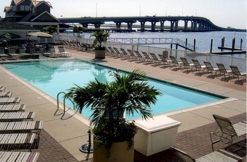 Pier 4 Hotel by null