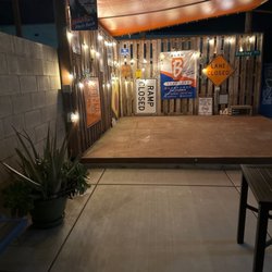 Plan B Taphouse - Facing the bandstand.