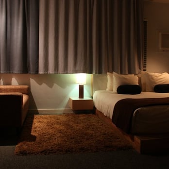 The Pearl Hotel - Our room - San Diego, CA