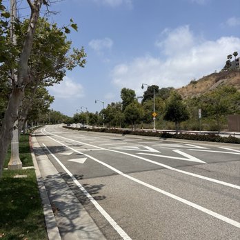 Accent - Playa Vista street give me plenty of space to get my 10K steps in - Apartments Near Me - Los Angeles, California Accent - Playa Vista street give me plenty of space to get my 10K steps in - Apartments Near Me - Los Angeles, California