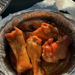 Stoner's Pizza Joint - Hot sweet wings