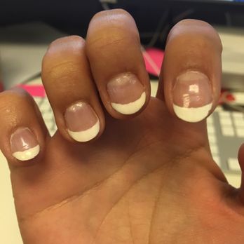 LACQUER - Messy lines - Nail Salons Near Me - Austin, Texas