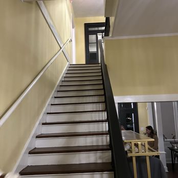 Kersey House - Entryway and steps leading to the second floor - French Near Me - Summerville, South Carolina Kersey House - Entryway and steps leading to the second floor - French Near Me - Summerville, South Carolina