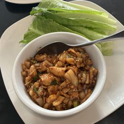 Harry & Shan Asian Cuisine - Lettuce wraps