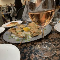 Plonk! Bistro & Wine Cellar - Oysters