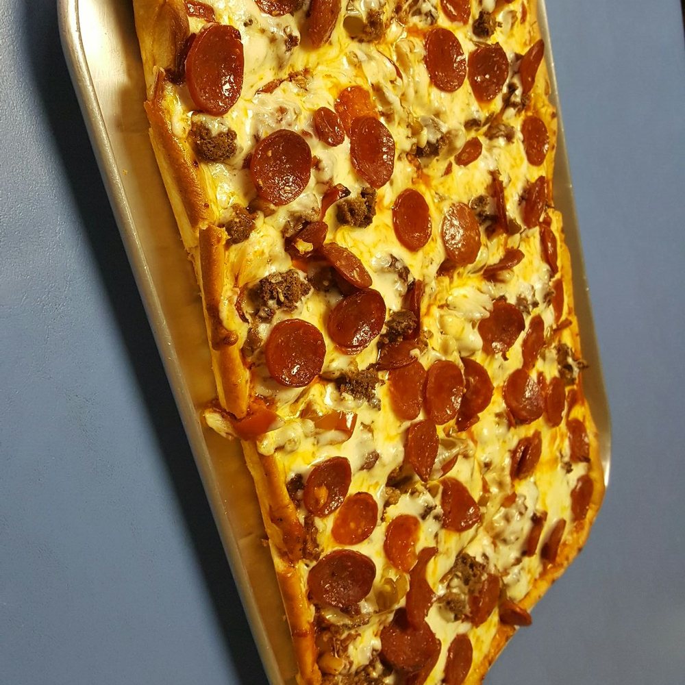 Maroni's Pizza House - Square special $17 Without olives, anchovies and mushrooms - Pizza Near Me - Scranton, Pennsylvania