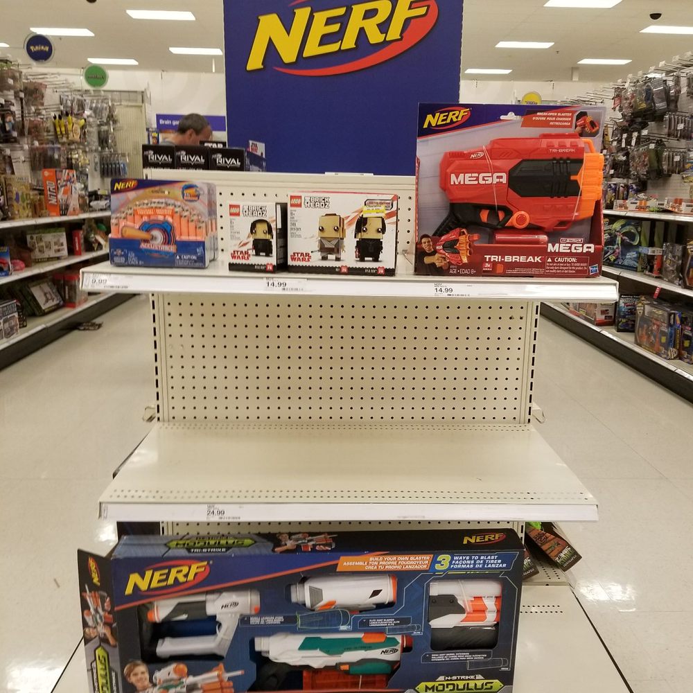 Target - End cap - Department Stores Near Me - Chattanooga, Tennessee