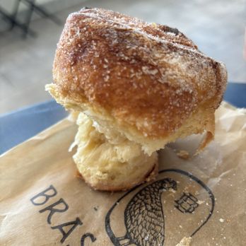 Brass Bird Coffee - Blueberry Cruffin - Coffee & Tea Near Me - Carpinteria, California Brass Bird Coffee - Blueberry Cruffin - Coffee & Tea Near Me - Carpinteria, California