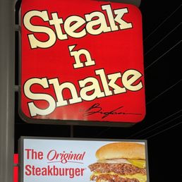 Exterior photo of Steak ‘n Shake - St. Petersburg, Florida Exterior photo of Steak ‘n Shake - St. Petersburg, Florida