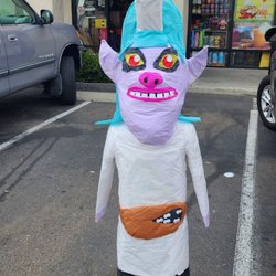 Dulceria Azteca - The chef from trolls
