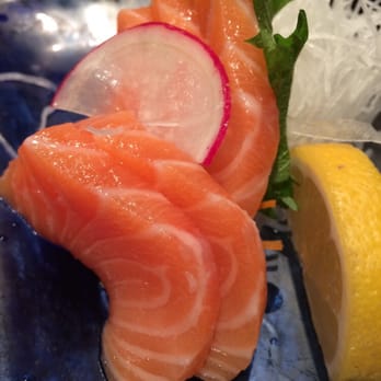 Hanami Sushi - Salmon Sashimi - Sushi Bars Near Me - Calabasas, California