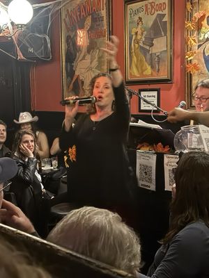 Brandy's Piano Bar by null