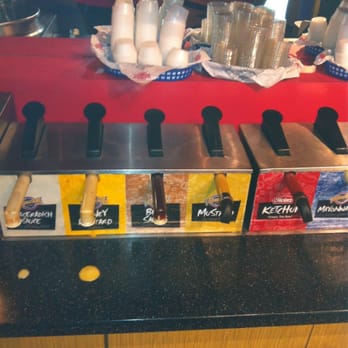 Fuddruckers - Condiment Bar - Burgers Near Me - Succasunna, New Jersey