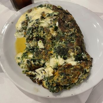La Farola - Tortilla de champiñon, espinaca y queso - Argentine Near Me - Buenos Aires, C La Farola - Tortilla de champiñon, espinaca y queso - Argentine Near Me - Buenos Aires, C