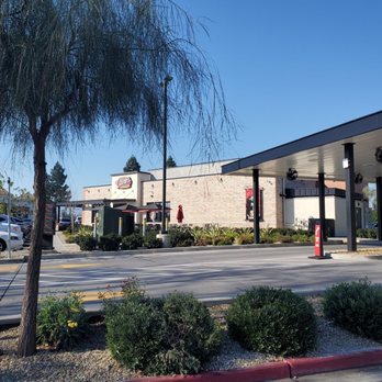 Raising Cane's Chicken Fingers - Outside - Chicken Shop Near Me - Vacaville, California
