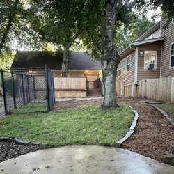 Rover Oaks - Small Dog Yard - Rover Oaks Pet Resort! Picture taken from on the splash pad