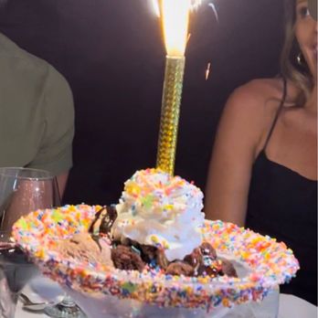 Craig's - American Near Me - West Hollywood, California