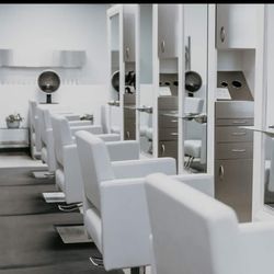 gem salon - Super sexy stylish salon.