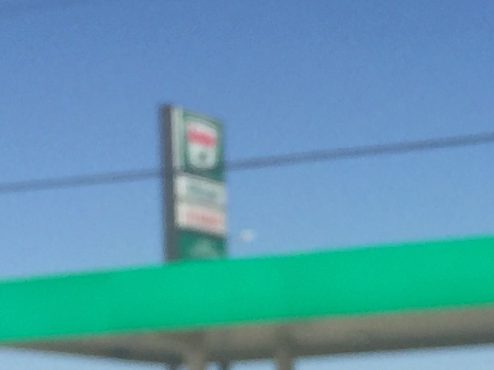 KETTLEMAN GAS 215 Brown, Kettleman City, California Gas Stations