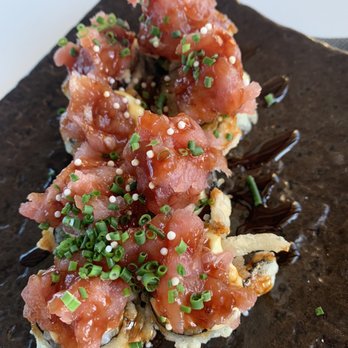 Sentido do Mar - Sushi hot tuna rolls - Asian Fusion Near Me - Almada, 15