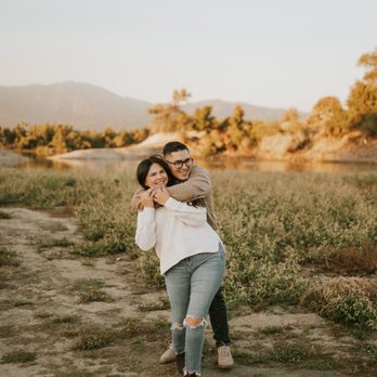 Paint a Perfect Picture - Videographers Near Me