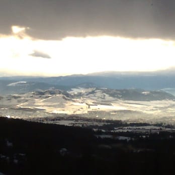 Castle On The Mountain - View from Castle on the Mountain Vernon BC - Bed & Breakfast Near Me - Vernon, British Columbia