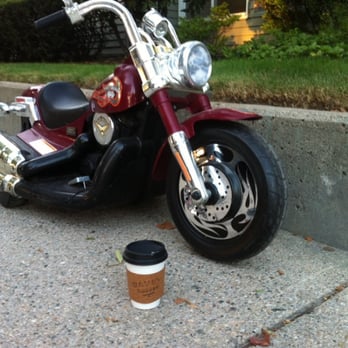 Daves Coffee - Latte - Coffee & Tea Near Me - Prov, Rhode Island
