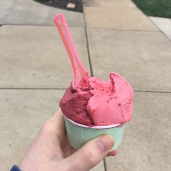 Gelato Di Riso - Raspberry and blackberry gelato - Coffee & Tea Near Me - Saint Louis, Missouri Gelato Di Riso - Raspberry and blackberry gelato - Coffee & Tea Near Me - Saint Louis, Missouri