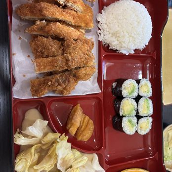 Sushi Tani - Sushi Tani Bento Dinner Combo with chicken katsu and avocado maki rolls - Sushi Bars Near Me - Cupertino, California