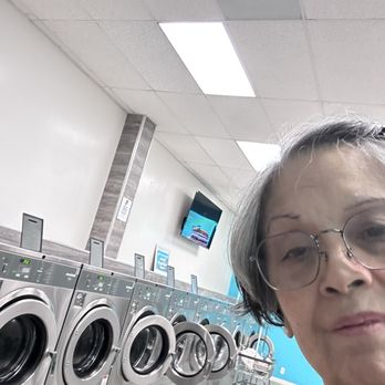 Lex Easy Wash & Fold - See this place it's clean - Laundromat Near Me - Covina, California Lex Easy Wash & Fold - See this place it's clean - Laundromat Near Me - Covina, California