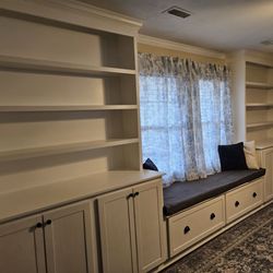 Chris’s Custom Builds - Built-ins made my Chris and his team.