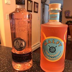 Wine Market - Blood orange gin and strawberry gin!