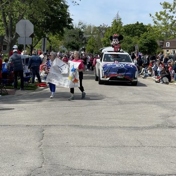 Park Ridge Memorial Day Parade - Performing Arts Near Me - Park Ridge, Illinois Park Ridge Memorial Day Parade - Performing Arts Near Me - Park Ridge, Illinois