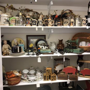 Two Crows Antique Mall - Antiques Near Me - Ranson, West Virginia