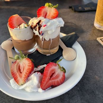 The Fifth - Complimentary honeymoon desert - Cocktail Bars Near Me - Anaheim, California