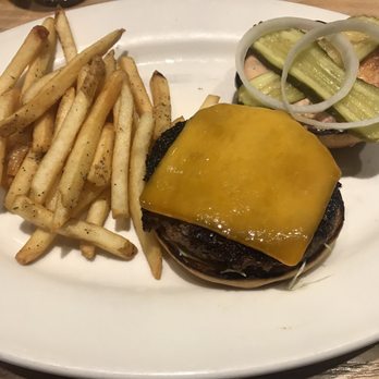 Doc B's Restaurant + Bar - The Homage - New American Near Me - Chicago, Illinois