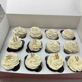 Hello Cupcake Bakery - Red Velvet - Cupcakes Near Me - Lafayette, Louisiana Hello Cupcake Bakery - Red Velvet - Cupcakes Near Me - Lafayette, Louisiana