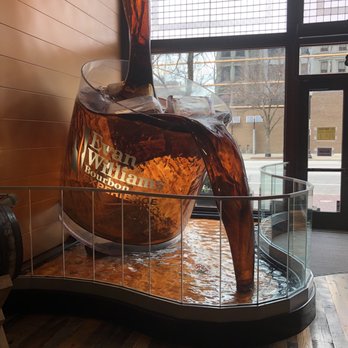 Evan Williams Bourbon Experience - The fountain - Tours Near Me - Louisville, Kentucky