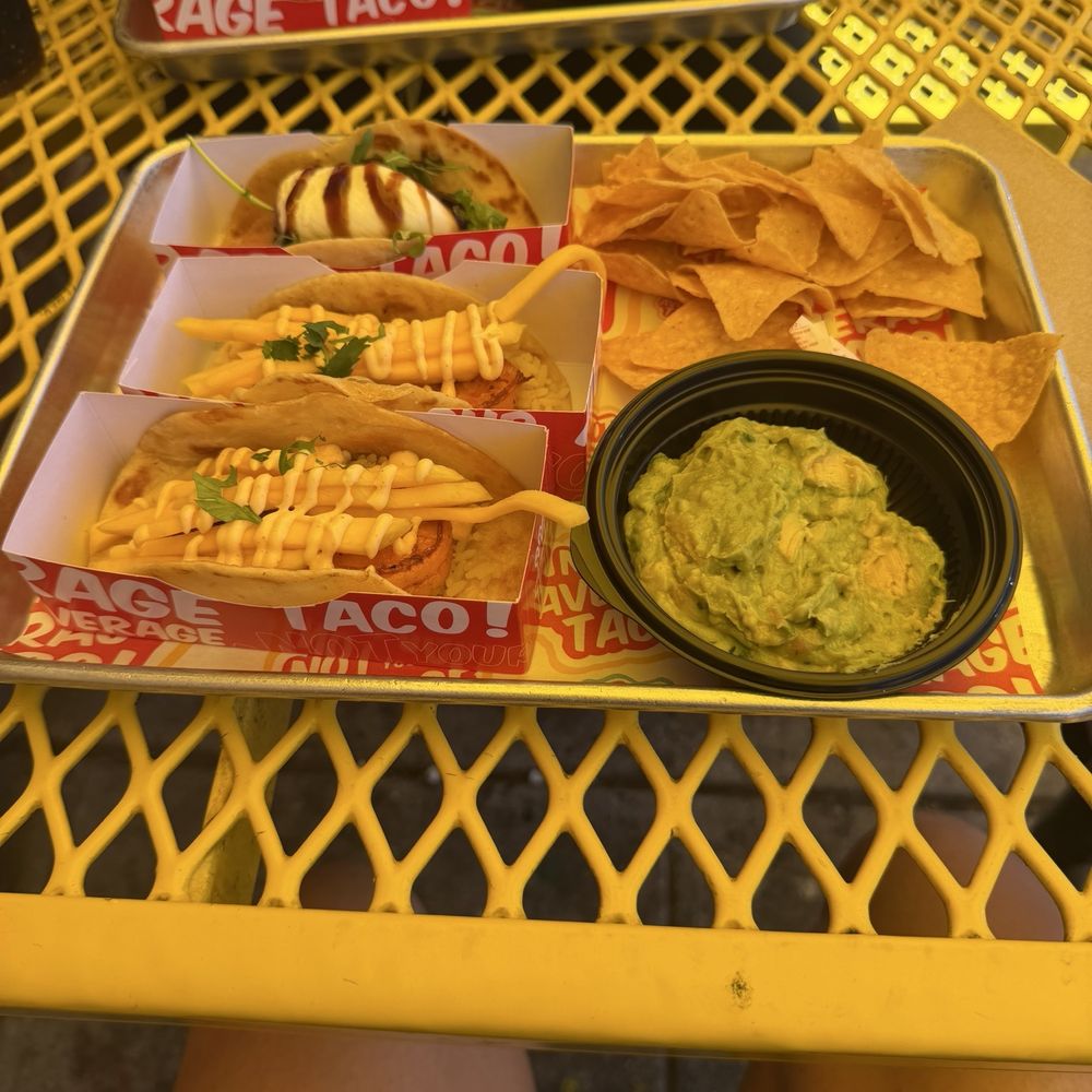SHRIMP & MANGO SHRIMP & MANGO