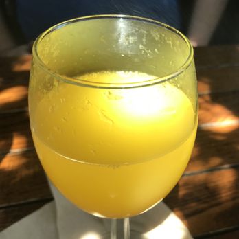 Idle Hour - Bottomless Mimosas - American Near Me - Los Angeles, California Idle Hour - Bottomless Mimosas - American Near Me - Los Angeles, California
