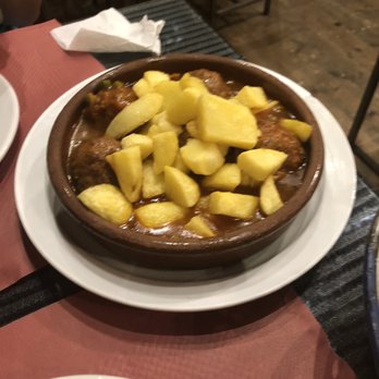 Alhambra - Meatballs with potatoes - Spanish Near Me - Madrid, M