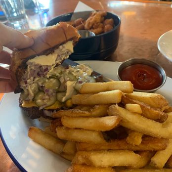 Surdyk's Sidebar - Burger - Bars Near Me - Minneapolis, Minnesota Surdyk's Sidebar - Burger - Bars Near Me - Minneapolis, Minnesota