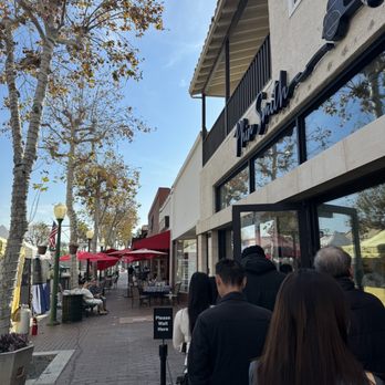 Phin Smith - Long line- goes by quickly ! - Coffee & Tea Near Me - Garden Grove, California Phin Smith - Long line- goes by quickly ! - Coffee & Tea Near Me - Garden Grove, California