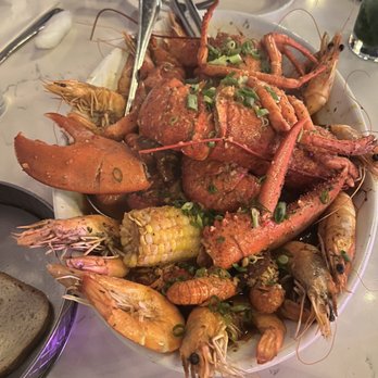 Bootleg Special - Seafood Near Me - Boston, Massachusetts