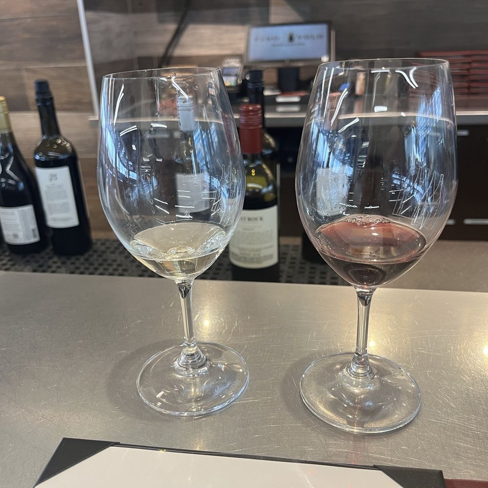Vino Volo - Wine Bars Near Me - Saint Paul, Minnesota