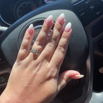 Pink & White Nails - Nail Salons Near Me - Jacksonville, Florida