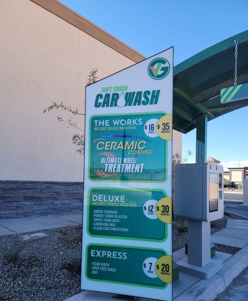 Green Valley Grocery Logo