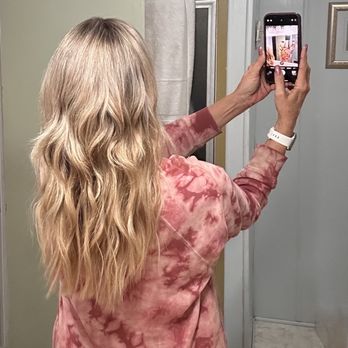 Hair Extensions Baddie - After - Hair Extensions Near Me - Torrance , California Hair Extensions Baddie - After - Hair Extensions Near Me - Torrance , California