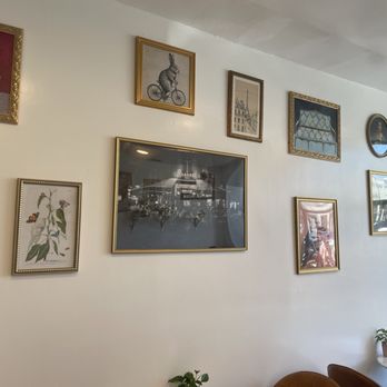 Parfait Paris - Inside - Bakeries Near Me - La Jolla, California